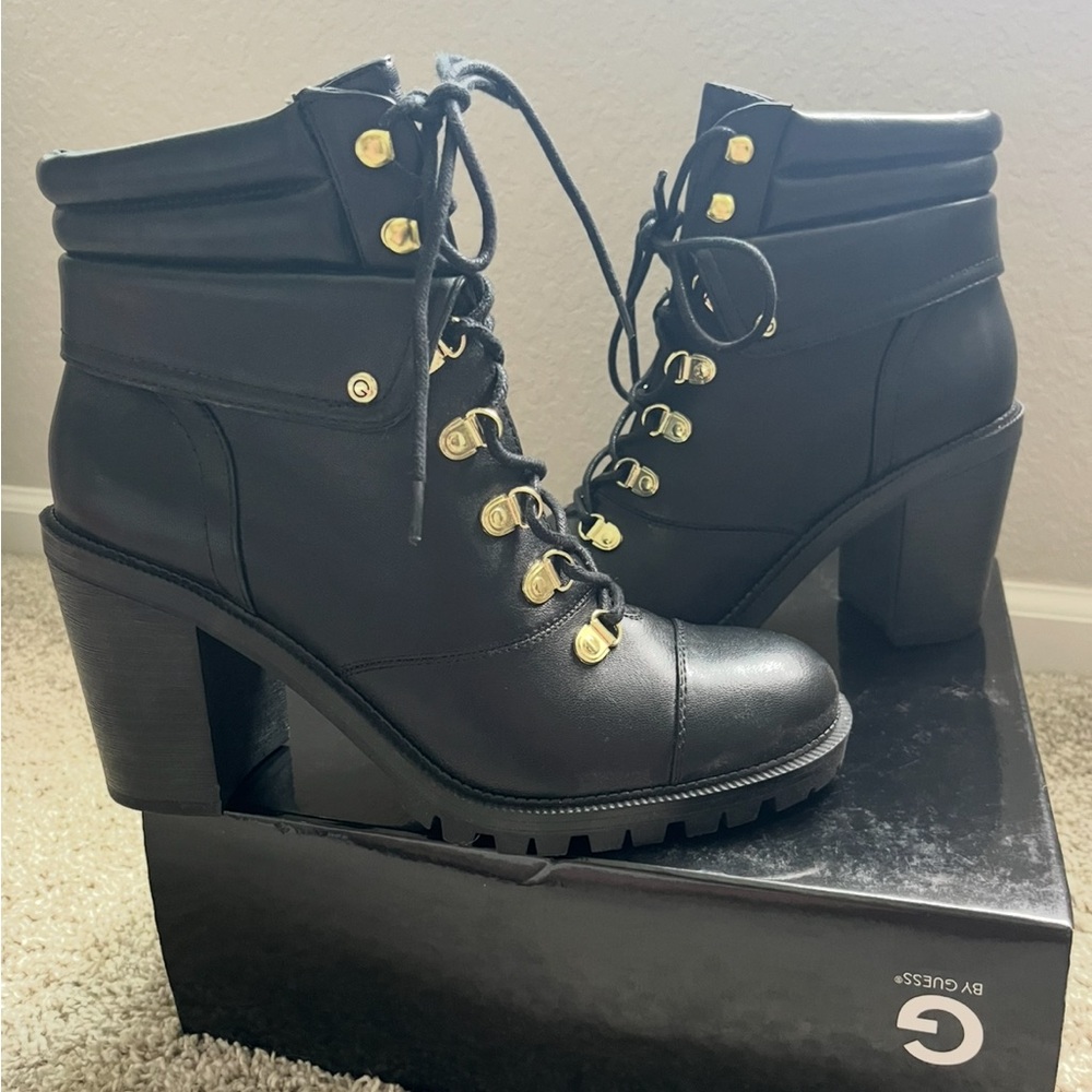 NEW GUESS Black Lace-Up Boots with Gold Accents